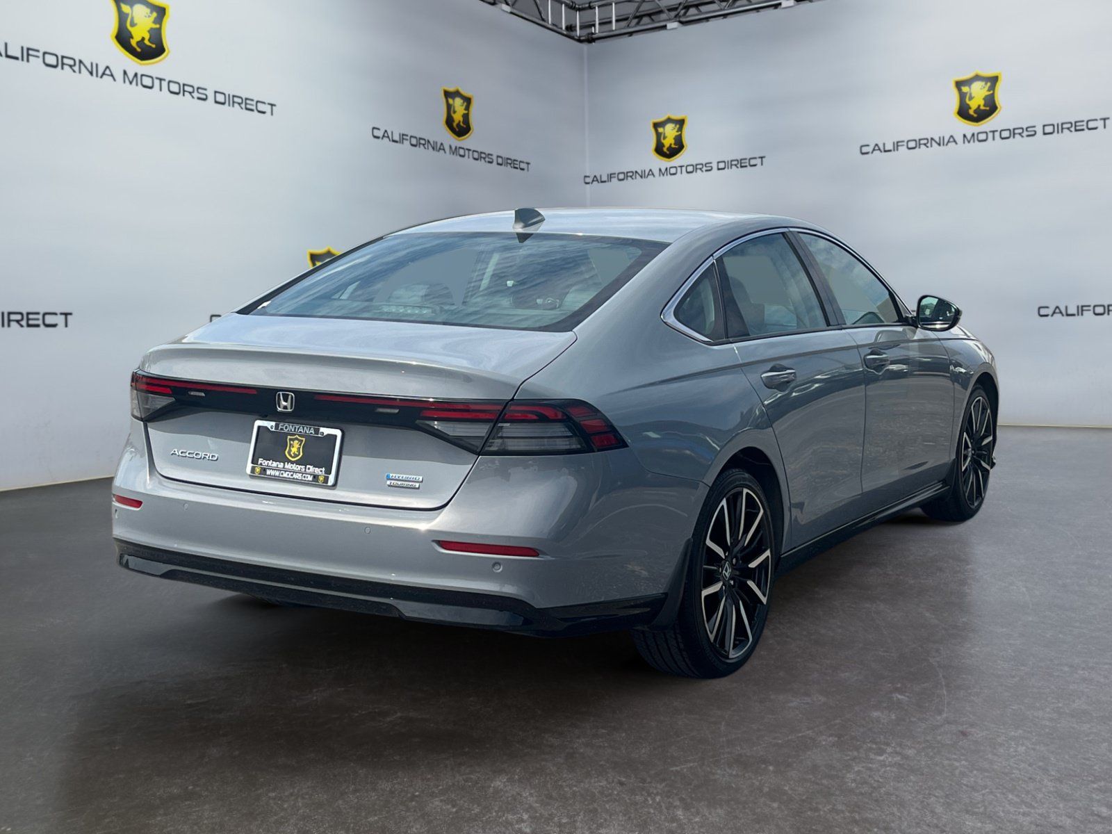 Used 2023 Honda Accord Touring image 5