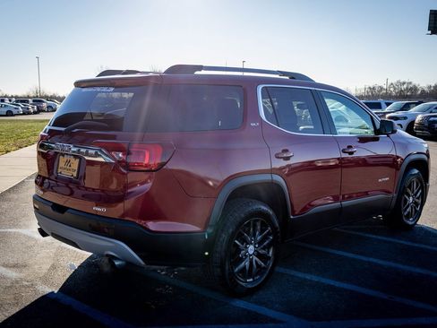 Used 2019 GMC Acadia SLT image 29