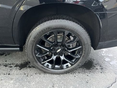 Certified 2023 Chevrolet Tahoe High Country image 2