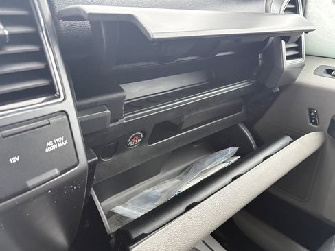 Used 2019 Ford F250 XLT w/ XLT Value Package image 35