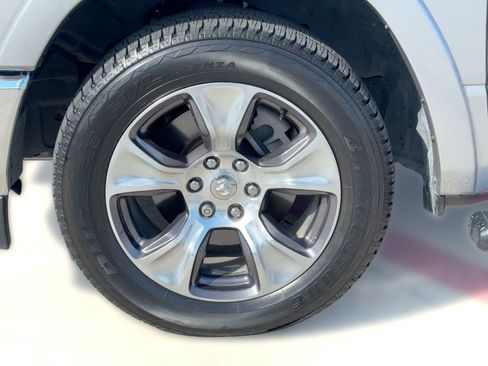 Used 2022 RAM 1500 Laramie image 12