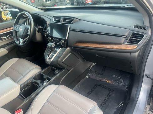 Used 2018 Honda CR-V Touring image 30