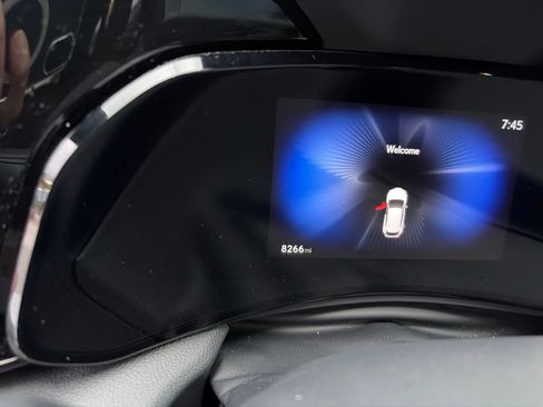 Used 2025 Lexus NX 350 AWD w/ Accessory Package (Z2) image 2