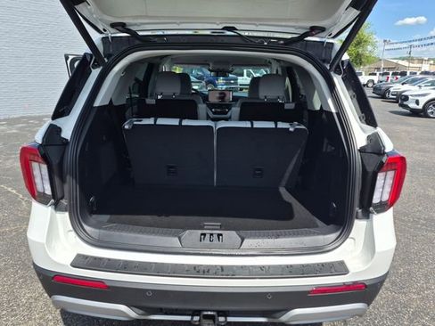 New 2026 Ford Explorer Platinum AWD/4WD image 33