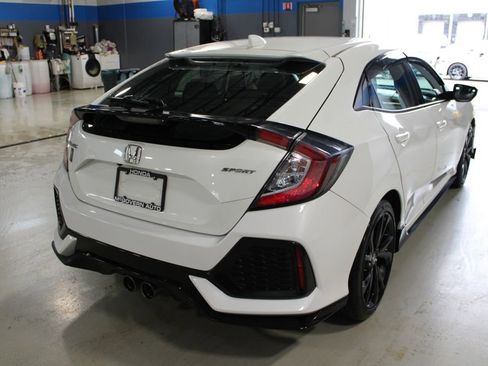 Used 2018 Honda Civic Sport image 33