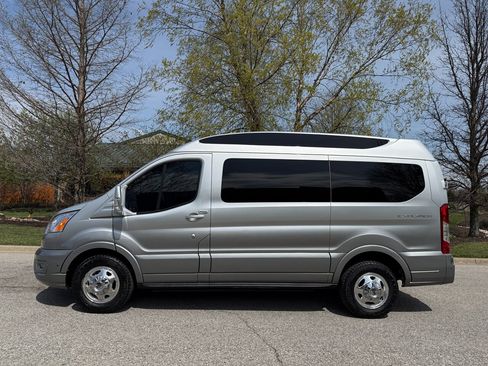 Used 2020 Ford Transit 150 Low Roof AWD image 2