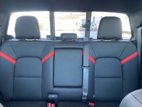 Used 2023 Chevrolet Colorado Z71 w/ Z71 Convenience Package 2 image 21