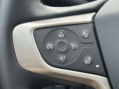 Used 2023 GMC Acadia Denali FWD image 24
