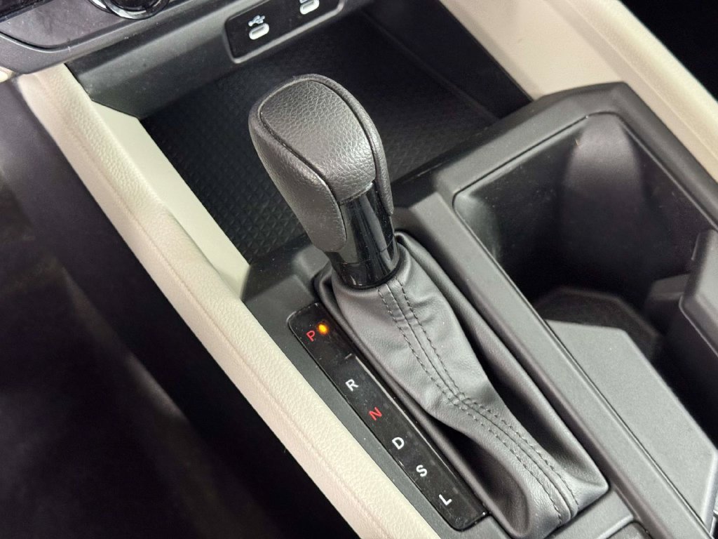 Used 2024 Honda Accord LX image 27