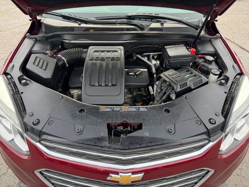 Used 2017 Chevrolet Equinox LT w/ Convenience Package FWD image 24