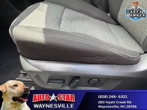 Used 2022 Nissan Rogue SV AWD/4WD image 28
