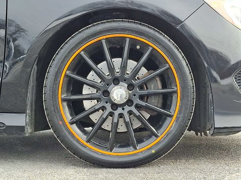 Used 2016 Mercedes-Benz CLA 250 4MATIC image 8