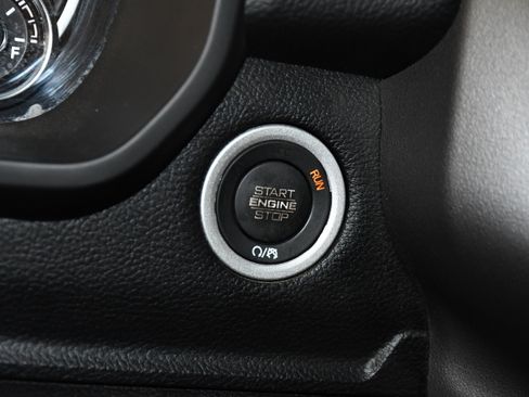 Used 2023 RAM 1500 Big Horn AWD/4WD image 25