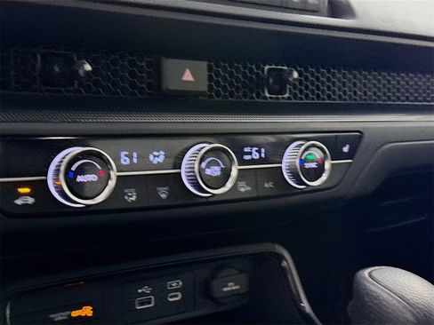 Used 2025 Honda CR-V EX image 10