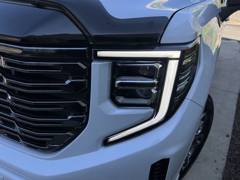 Used 2026 GMC Sierra 1500 Denali Ultimate AWD/4WD image 6