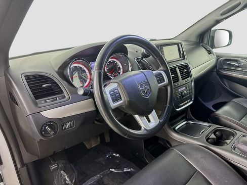 Used 2018 Dodge Grand Caravan GT FWD image 10