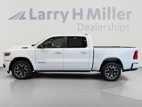 New 2027 RAM 1500 Laramie w/ Laramie Preferred Package AWD/4WD image 2
