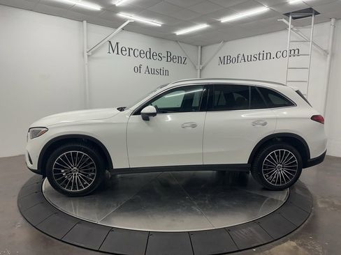 New 2026 Mercedes-Benz GLC 300 image 4