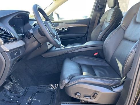 Certified 2024 Volvo XC90 B6 Ultimate image 29
