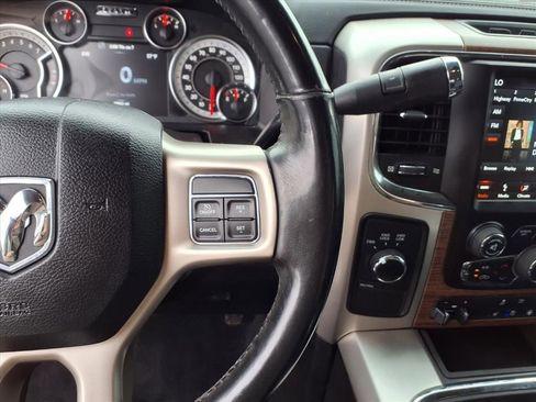 Used 2018 RAM 2500 Laramie image 11