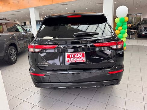 New 2026 Nissan Rogue SL image 6