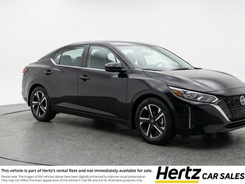 Used 2025 Nissan Sentra SV FWD image 1
