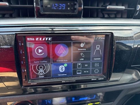 Used 2015 Toyota Corolla S FWD image 29