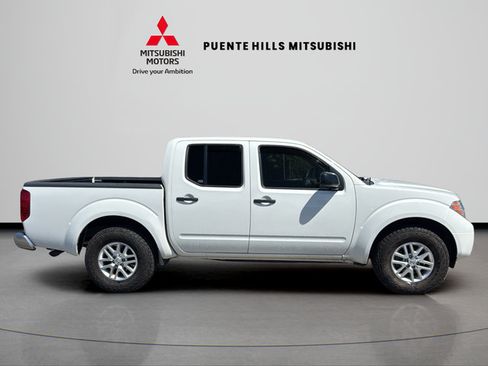 Used 2019 Nissan Frontier SV RWD image 4