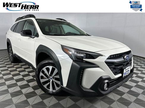 Used 2025 Subaru Outback Premium AWD/4WD image 1