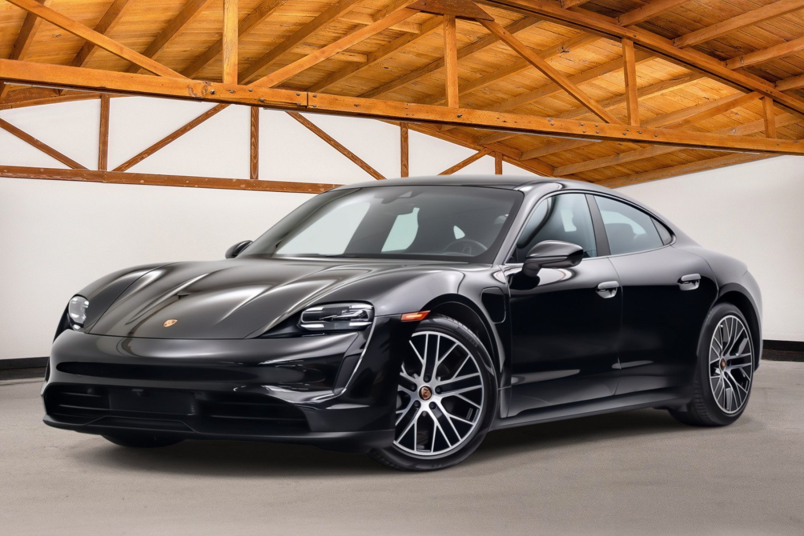 Used 2022 Porsche Taycan RWD image 1
