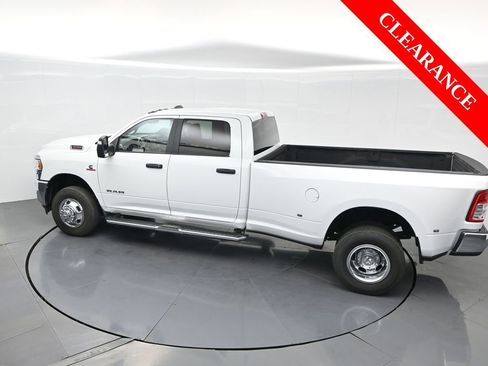 Used 2024 RAM 3500 Big Horn image 60
