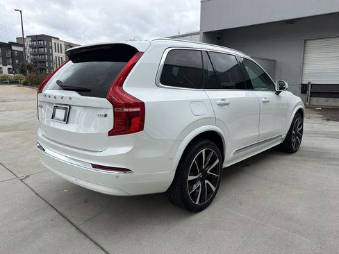 Certified 2024 Volvo XC90 B5 Plus w/ Protection Package Premier AWD/4WD image 9