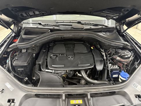 Used 2015 Mercedes-Benz ML 350 4MATIC image 8