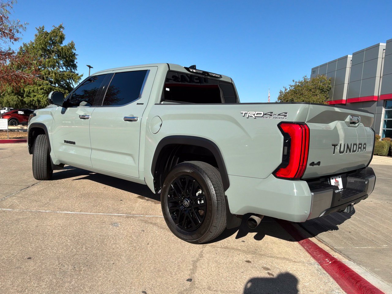 Used 2023 Toyota Tundra Limited w/ TRD Off-Road Package AWD/4WD image 8