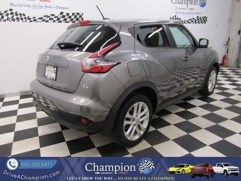 Used 2016 Nissan Juke SL image 13