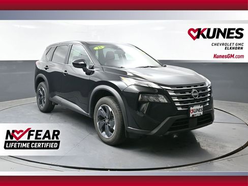 Used 2025 Nissan Rogue SV AWD/4WD image 1