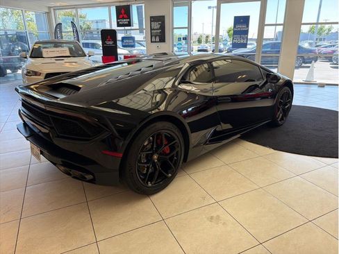 Used 2019 Lamborghini Huracan LP 580-2 RWD image 8