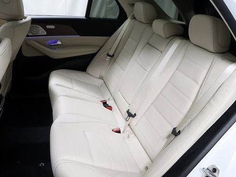 New 2026 Mercedes-Benz GLE 450 4MATIC image 12