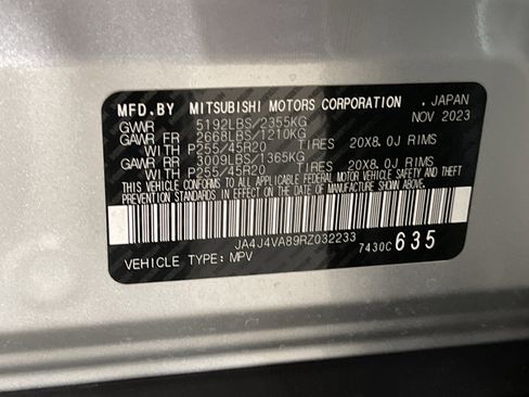 Used 2024 Mitsubishi Outlander SE image 28