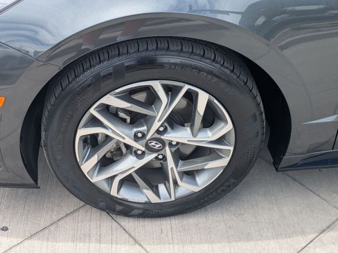 Certified 2023 Hyundai Sonata SEL w/ Cargo Package FWD image 12