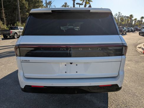 New 2025 Lincoln Navigator L Black Label image 6