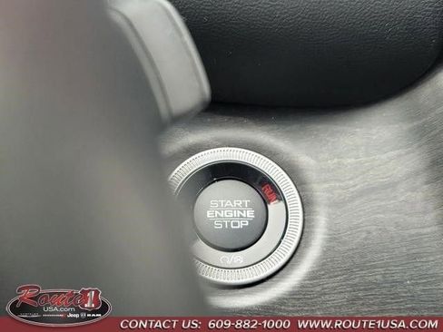 Certified 2022 Jeep Grand Cherokee L Limited image 25