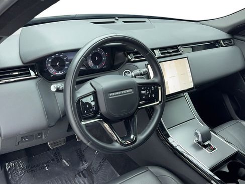 Used 2025 Land Rover Range Rover Velar Dynamic SE image 14