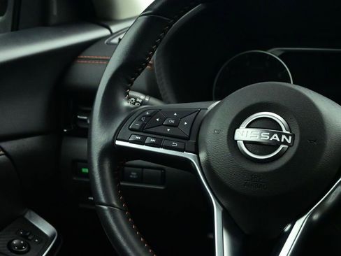 Used 2024 Nissan Sentra SR image 43