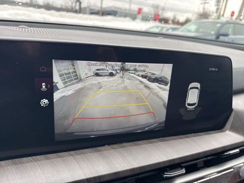 Used 2023 Kia Telluride EX w/ EX Captain's Chair Package image 20