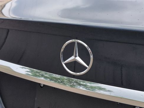 Used 2017 Mercedes-Benz C 300 Sedan image 11