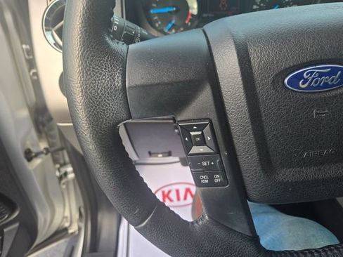 Used 2017 Ford Expedition XLT RWD image 14