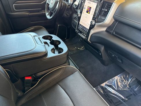Used 2024 RAM 2500 Laramie w/ Safety Group AWD/4WD image 16