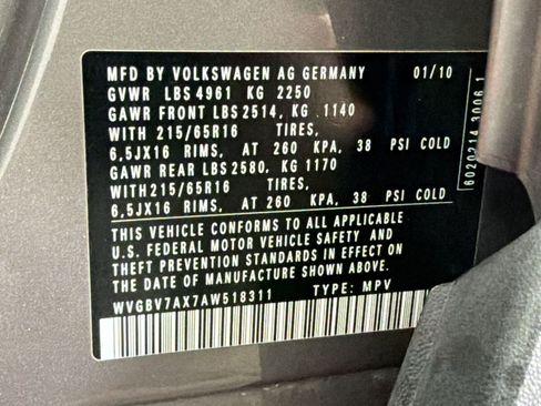 Used 2010 Volkswagen Tiguan S AWD/4WD image 20