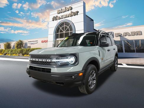 Used 2024 Ford Bronco Sport Badlands AWD/4WD image 8